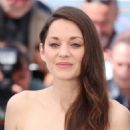 Marion Cotillard – Brother And Sister Photocall – 2022 Cannes Filmfestival
