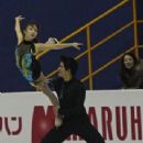 Pair skaters