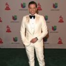 Rodner Figueroa- Latin Grammy Awards 2014 - 413 x 594