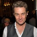 Actor James Marsters attends the EW and SyFy party during Comic-Con 2010 at Hotel Solamar on July 24, 2010 in San Diego, California - 436 x 594
