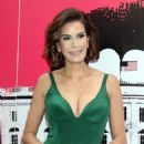 Teri Hatcher – Opening Night of the new play POTUS on Broadway - 454 x 685