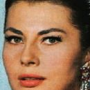 Princess Soraya - 340 x 460