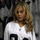 Nicollette Varanelli - 329 x 492