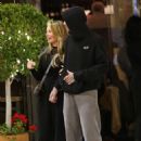 Chloe Sims – Seen with Miles Richie on a Cozy Date Night - 454 x 681