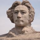 Young Mao Zedong statue