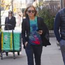 Kelly Ripa – Pictured outside the Greenwich Hotel in New York - 454 x 682