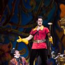 Gaston  Beauty And The Beast - 454 x 587
