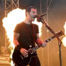 Frontman Sully Erna of Godsmack performs during the Las Rageous music festival at the Downtown Las Vegas Events Center on April 21, 2017 in Las Vegas, Nevada - 454 x 525
