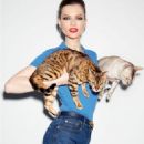 Kasia Struss - Harper's Bazaar Magazine Pictorial [Singapore] (May 2022) - 454 x 592
