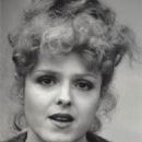 Bernadette Peters - 454 x 681