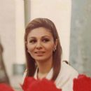 Empress Farah - 454 x 395