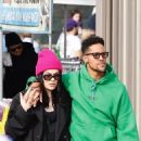 Jessie J – Goes to the Rose Bowl Flea Market with her boyfriend Chanan Colman - 454 x 681