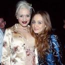 Gwen Stefani and Fiona Apple -  The 39th Annual Grammy Awards (1997)