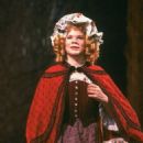 Into The Woods 1987 Broadway Cast Starring Bernadette Peters - 454 x 668