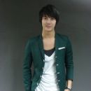 Kim Jun - 453 x 604