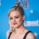 Olivia Taylor Dudley – 2019 Entertainment Weekly Comic Con Party in San Diego - 454 x 681