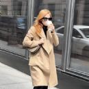 Jessica Chastain – Shopping candids in New York - 454 x 650