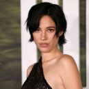 Kelsey Asbille – Don’t Move premiere in Los Angeles - 454 x 661