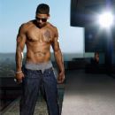 A first look at Nelly's Sean John ad