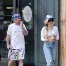 Avril Lavigne – With fiance Mod Sun out in Malibu - 454 x 598
