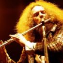 Jethro Tull, Ian Anderson live Los Angeles Forum 1974