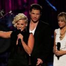 Pink, Nick Lachey and Nicole Richie - The 2006 MTV Video Music Awards - 454 x 307