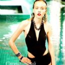 Daria Popova - Elle Magazine Pictorial [Russia] (June 2013) - 454 x 578