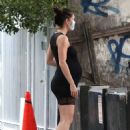 Hilary Rhoda – Out and about in New York - 454 x 637