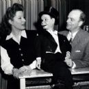 Greer Garson Meets Charlie McCarthy And Edgar Bergen - 454 x 353