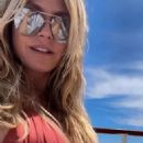 Heidi Klum - 454 x 807