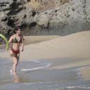 Katie Melua - on the beach in the Caribbean - December 11, 2010 - 454 x 298