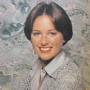 Dorothy Hamill - Chicago Tribune TV Week Magazine Pictorial [United States] (14 November 1976) - 454 x 471