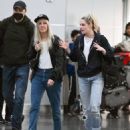 Kristen Stewart – With Dylan Meyer at JFK Airport in New York - 454 x 554
