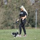 Bianca Gascoigne – Seen in a local park with her new puppy Panda in Essex - 454 x 363