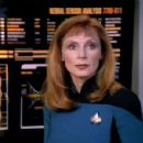 Star Trek: The Next Generation - Gates McFadden - 454 x 300
