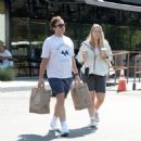 Meghan Trainor – Shopping at Erewhon in Los Angeles - 454 x 462