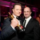 Brendan Fraser and Darren Aronofsky  - 2023 Vanity Fair Oscar Party Hosted By Radhika Jones - Inside