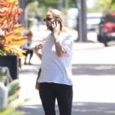 Jennifer Lawrence – Seen before a pilates class in Beverly Hills