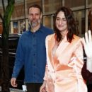 Sara Bareilles – Arrives at NBC studios in New York - 454 x 616