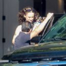 Ella Emhoff – Being escorted by Secret Service agents in Los Angeles - 454 x 303