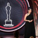 Stephanie Beatriz  - The 94th Annual Academy Awards (2022) - 454 x 363