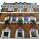 Banks established in the 1690s