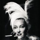 Gloria Swanson - 454 x 629