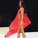Geanna Koulouris- Miss Earth USA 2023- Swimsuit Competition - 454 x 566