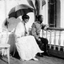 Nicholas and Alexandra 1917 - 454 x 350