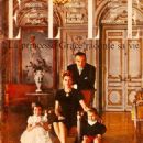 Prince Albert of Monaco, Grace Kelly, Princess Caroline of Monaco, Prince Rainier of Monaco - Elle Magazine Cover [France] (8 December 1961)