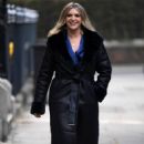 Anna Williamson – Celebs Go Dating TV show filming in North London - 454 x 681