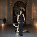 Jenna Ortega - Yves Saint Laurent : Photocall - Paris Fashion Week - Menswear Fall-Winter 2023-2024
