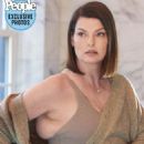 Linda Evangelista - People Magazine Pictorial [United States] (28 February 2022) - 454 x 592