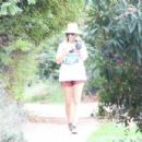 Keeley Hazell – Out for a walk in Los Angeles - 454 x 303